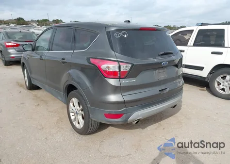 2017 Ford Escape Se z USA, uszkodzony, nr VIN 1FMCU0GD2HUC48843